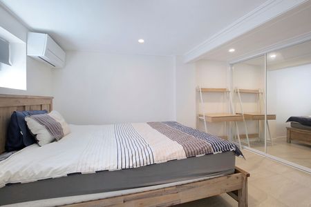 Charming Coastal Family Home Designed for Living and Entertaining - Photo 5