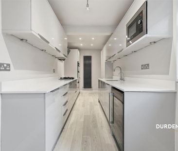 Graylands, Theydon Bois - Photo 5