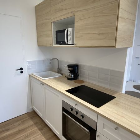 Location Appartement 1 pièce 23m² TOURS 37000 - Photo 3