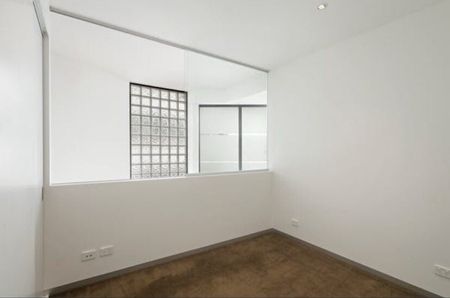 St Kilda Road - Photo 3