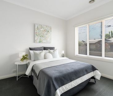 Low-Maintenance Living in the Heart of Geelong West - Photo 5