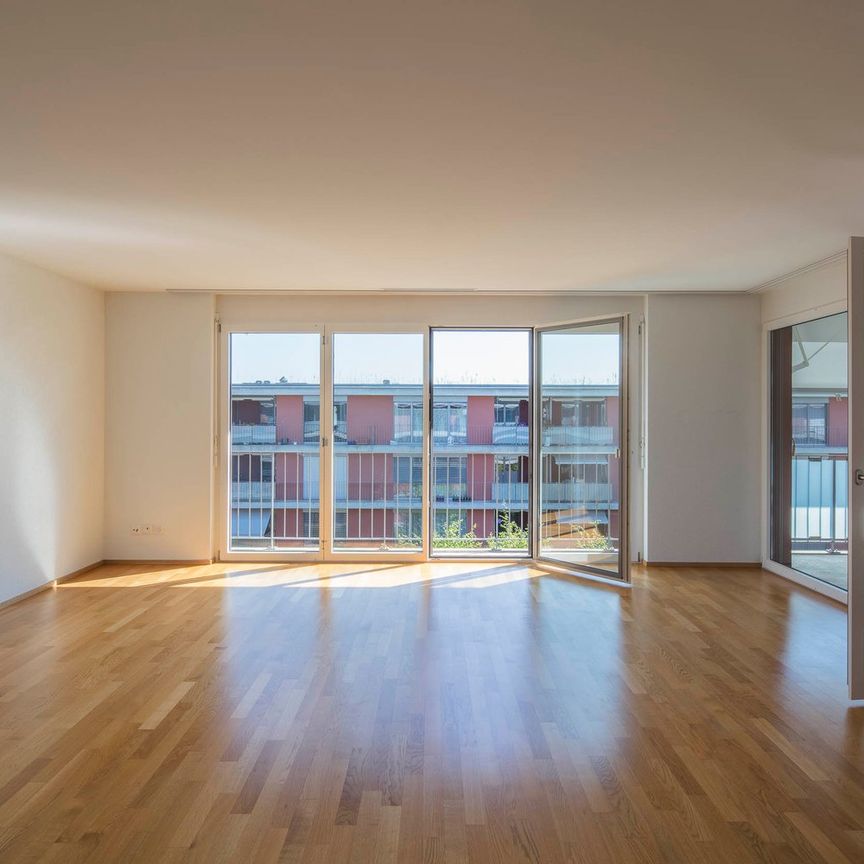 3.5 Zimmer, 90 m², 1. Stock - Photo 1