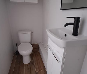 1 pièce - Meublé - 30,69 m² - RDC - Colocation non autorisée - Photo 2