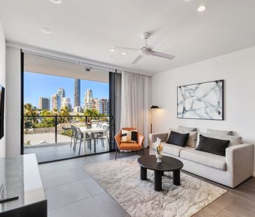 Luxury Living - Highly sought after furnished Apartment on the Gold... - Photo 1