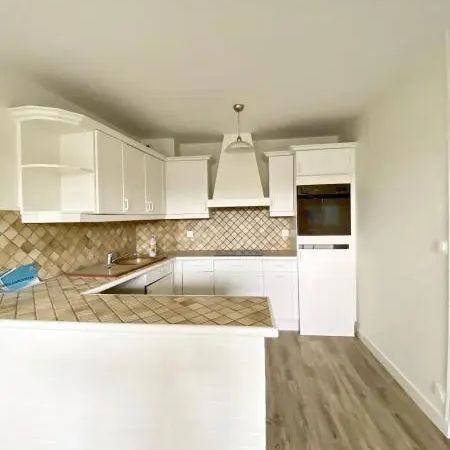 Appartement à louer 2 pièces 47m² - Photo 3