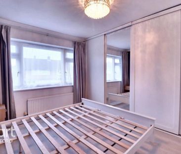 3 bedroom detached house to rent - Photo 6