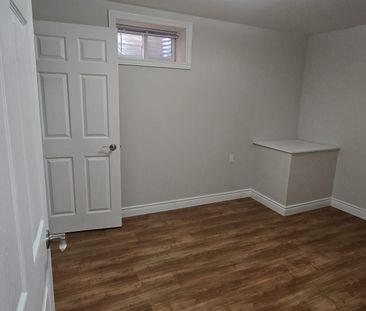 For Lease - 58 Irwin Drive Unit# Lower level, Barrie, Ontario - Photo 6