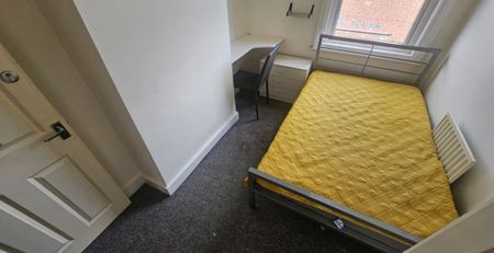 Knowle Road, Burley, Leeds, LS4 2PJ - Photo 5