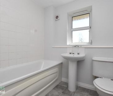 49 Ardenlee Crescent, Belfast, BT6 8QN - Photo 2