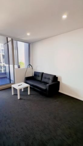 12 Broome St, Sydney - Photo 2