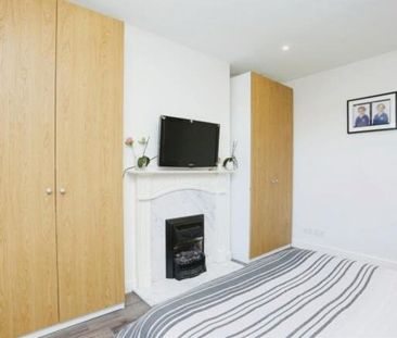 Maisonette to rent - Mill Vale, Bromley, BR2 - Photo 4