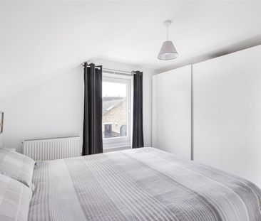 Alderbrook Road, London - Photo 2