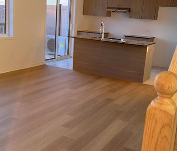 For Lease - 4360 Ebenezer Road, Brampton, Ontario - Photo 3