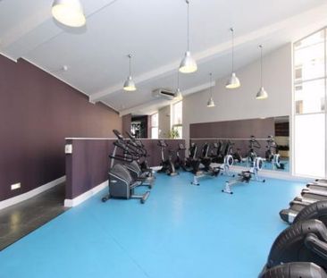 3 bedroom apartment to rent - Photo 6