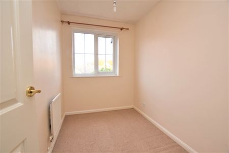 Jeavons Lane, Kesgrave, Ipswich, Suffolk, IP5 2EB - Photo 3