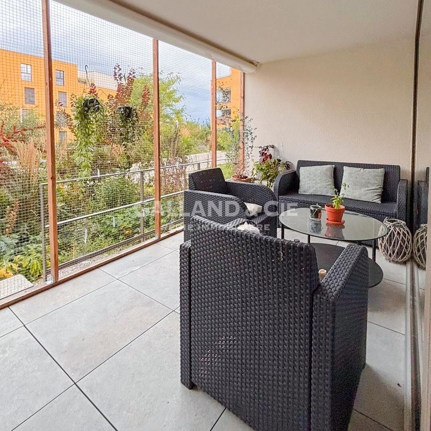 At the heart of an eco-neighborhood - Photo 1