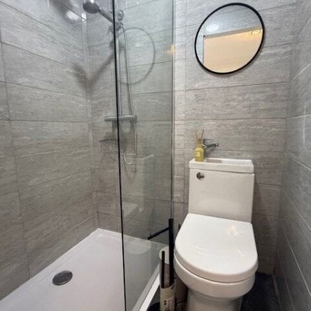 Belfast Walk, DERBY, DE21 - Photo 1