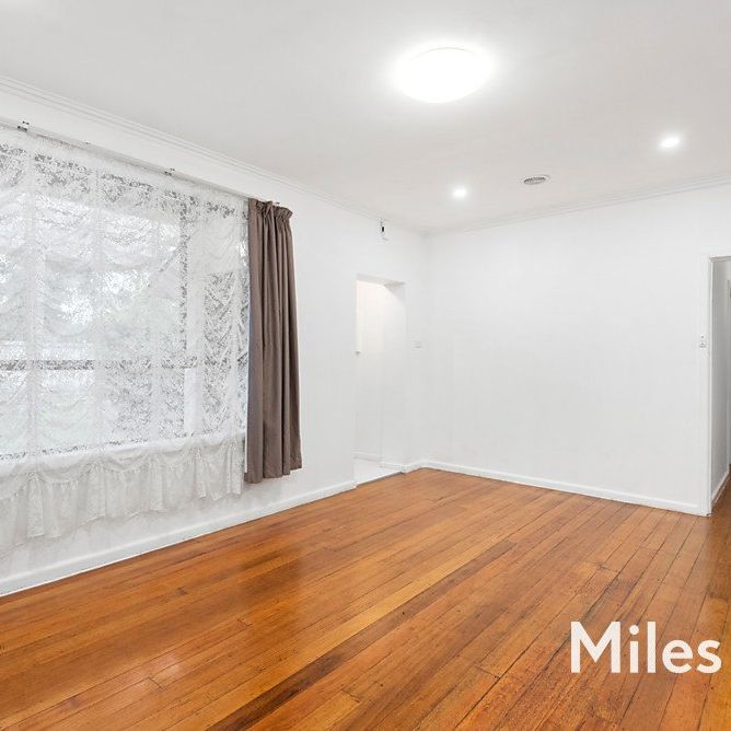 349 Waterdale Road, Bellfield - Photo 1