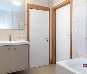Woning met 2 slpks en koer - € 1.100 - Photo 4