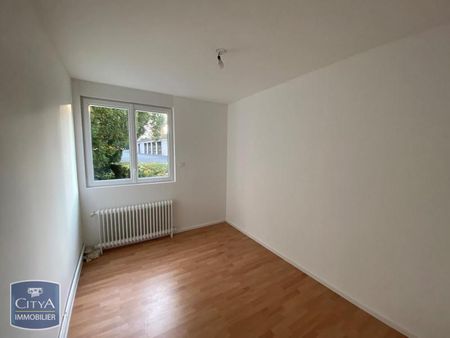 Location Appartement 3 pièces 57m² NIORT 79000 - Photo 2