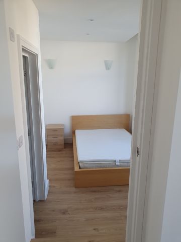 1 Bed Flat, Cromwell Avenue, N6 - Photo 2