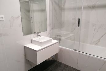 Fantástico Apartamento T2 para Arrendamento na Amadora