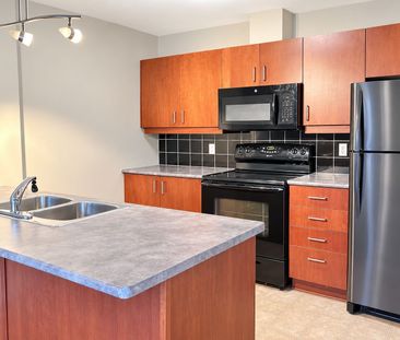 For Lease - 173 CRESTWAY Drive Unit# A, Barrhaven, Ontario - Photo 3