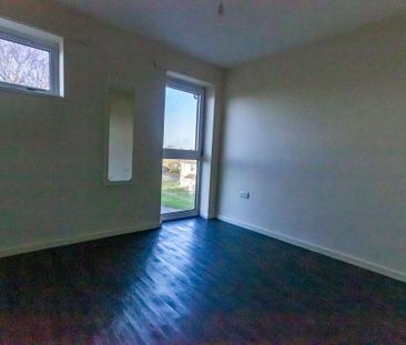 2 bedroom property to rent - Photo 4