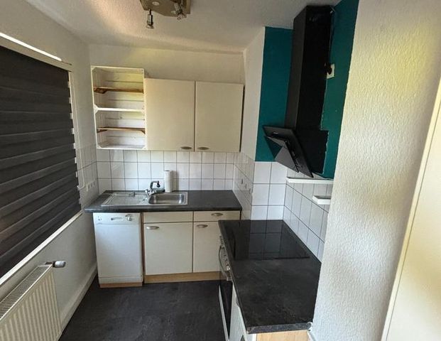 Ruhige Single Wohnung mit sonnigem Balkon ins Blick ins Grüne - Foto 1