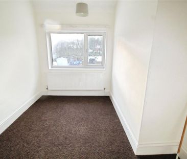 2 bedroom semi-detached house to rent - Photo 2