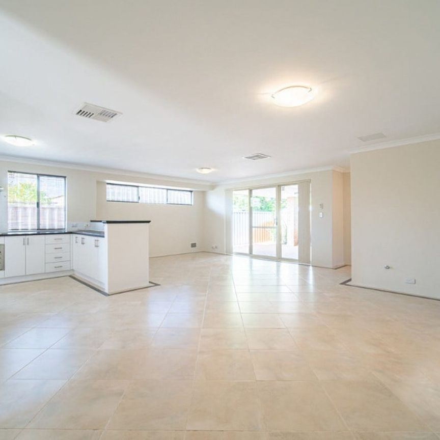 9 month lease! - Photo 1