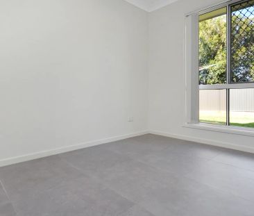 Stunning Family Home in Deception Bay! - Photo 6