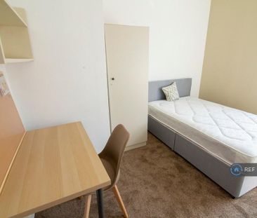 5 bedroom terraced house to rent - Photo 2