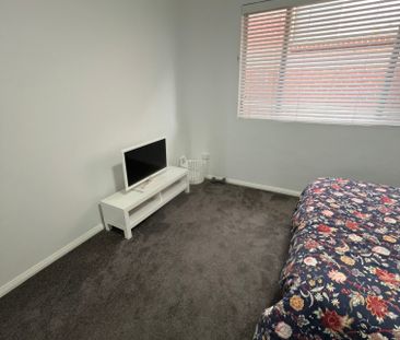 Hurstville - Photo 4