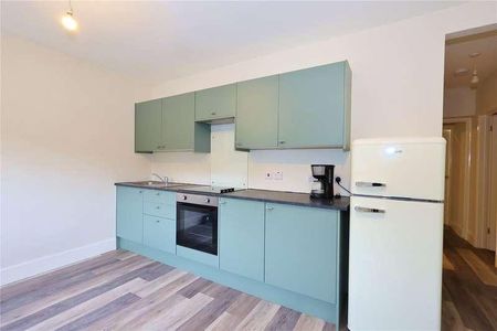 Westfield Road, Woking, Surrey, GU22 - Photo 4