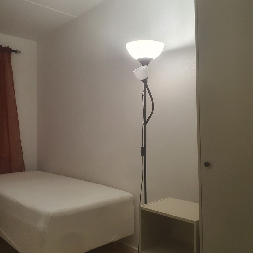 Höders väg, Norsborg - Photo 1