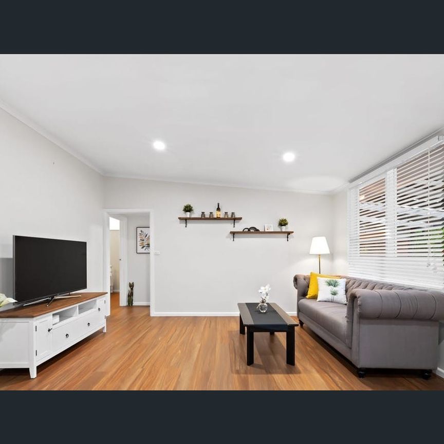 Five Star Energy-Saving Modern Home - Photo 1