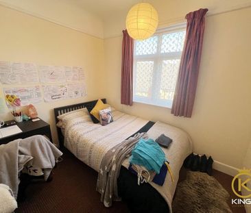 4 bedroom terraced house to rent - Photo 4