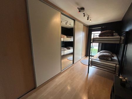 Unieke alleenstaande Woning in de Vuurtorenwijk Oostende met zwembad! - Photo 4