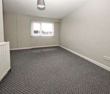 4 Owenroe Drive, Bangor, BT19 1QQ - Photo 2