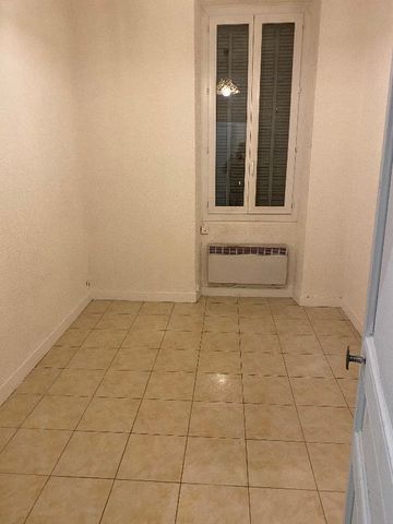 Location appartement Marseille 6ème (13006) - Photo 3