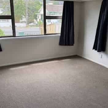 Renovated Three-Bedroom Home near the Hospital! - Photo 1