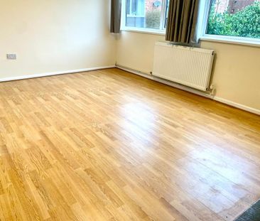 2 bedroom maisonette to rent - Photo 1