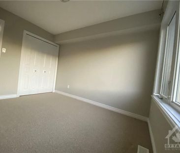 For Lease - 961 COBBLE HILL Drive, Barrhaven, Ontario - Photo 6