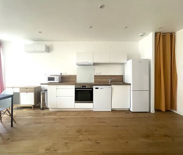 Location Appartement 2 pièces 59m² - Photo 6
