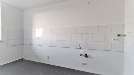 Komplett sanierte und sofort bezugsfertige 3,5 Zimmer Wohnung mit Balkon - Foto 4