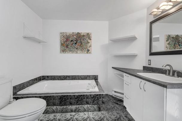 1650 Boul. de la Grande-Allée, app.202, J7G 2Z9, J7G 2Z9, Boisbriand - Photo 1