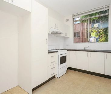 Parkside Living with Sunny Aspects - Photo 2