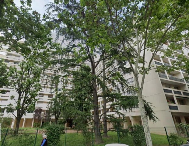 Appartement à louer 3 pièces 73.91m² - Photo 1