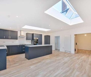 Rydens Way, Woking, GU22 - Photo 4